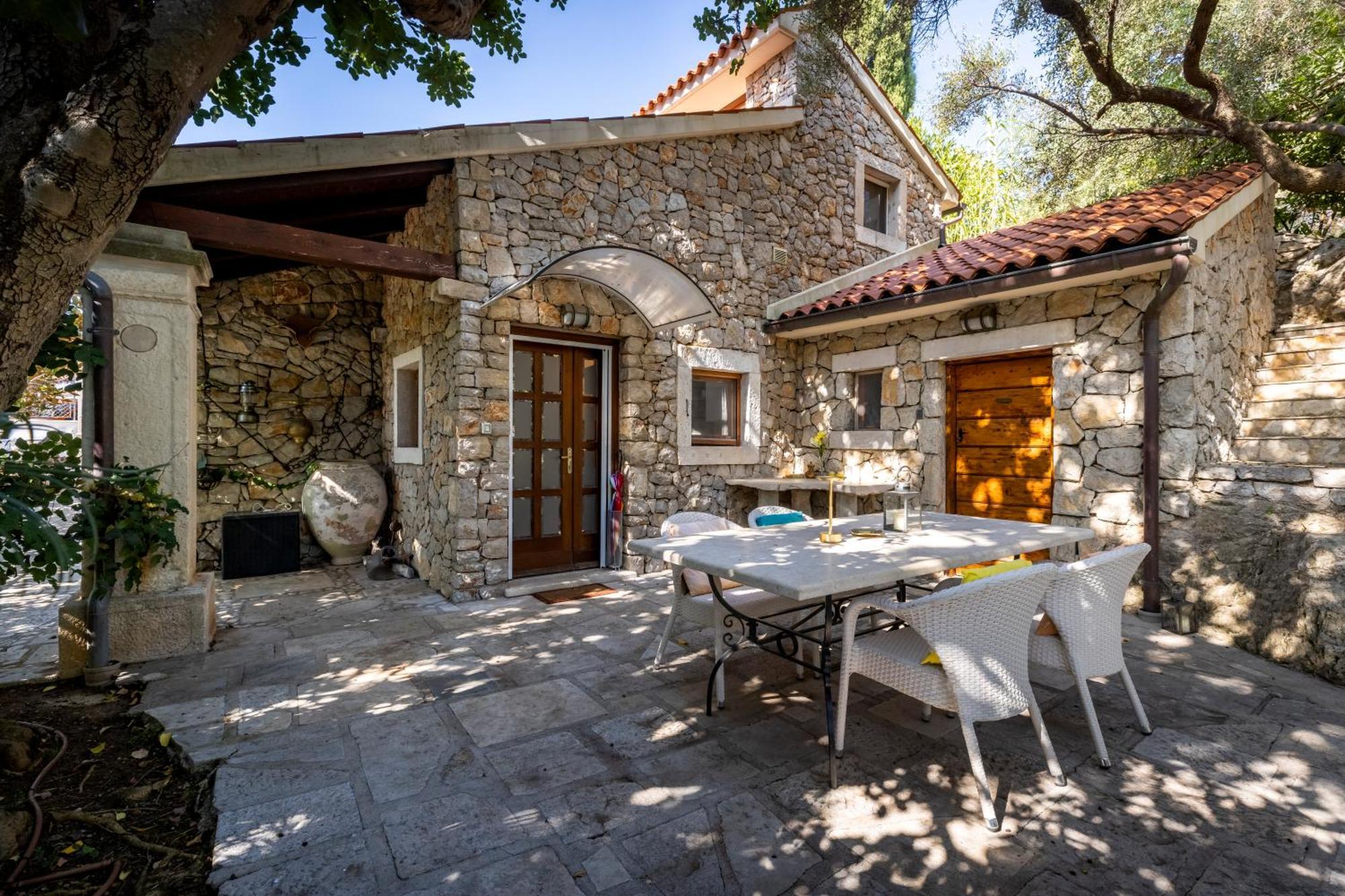 Stone House Retreat Villa Mali Lošinj Dış mekan fotoğraf